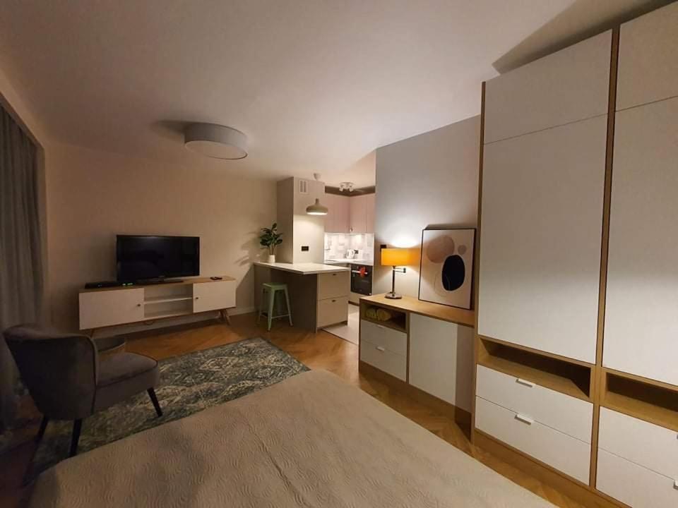 Mlociny Metro Apartment 3 Warschau Exterior foto